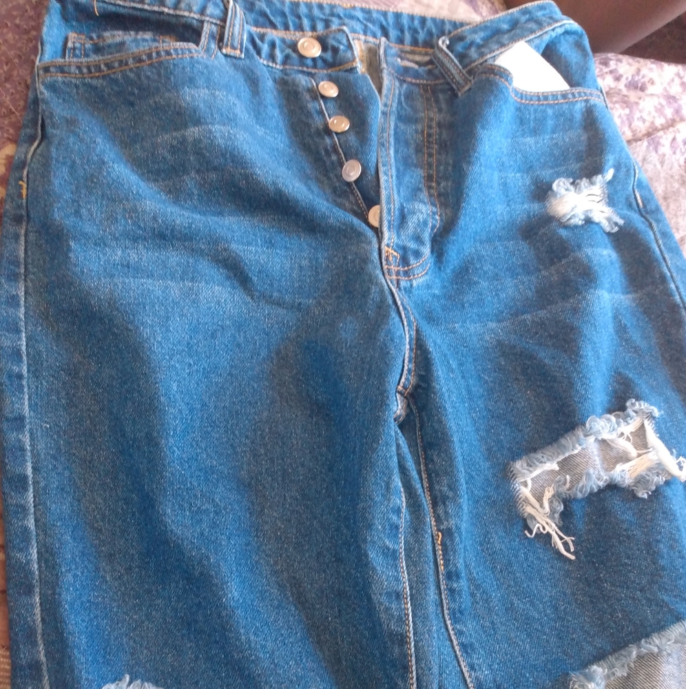 High waist Ripped Jeans